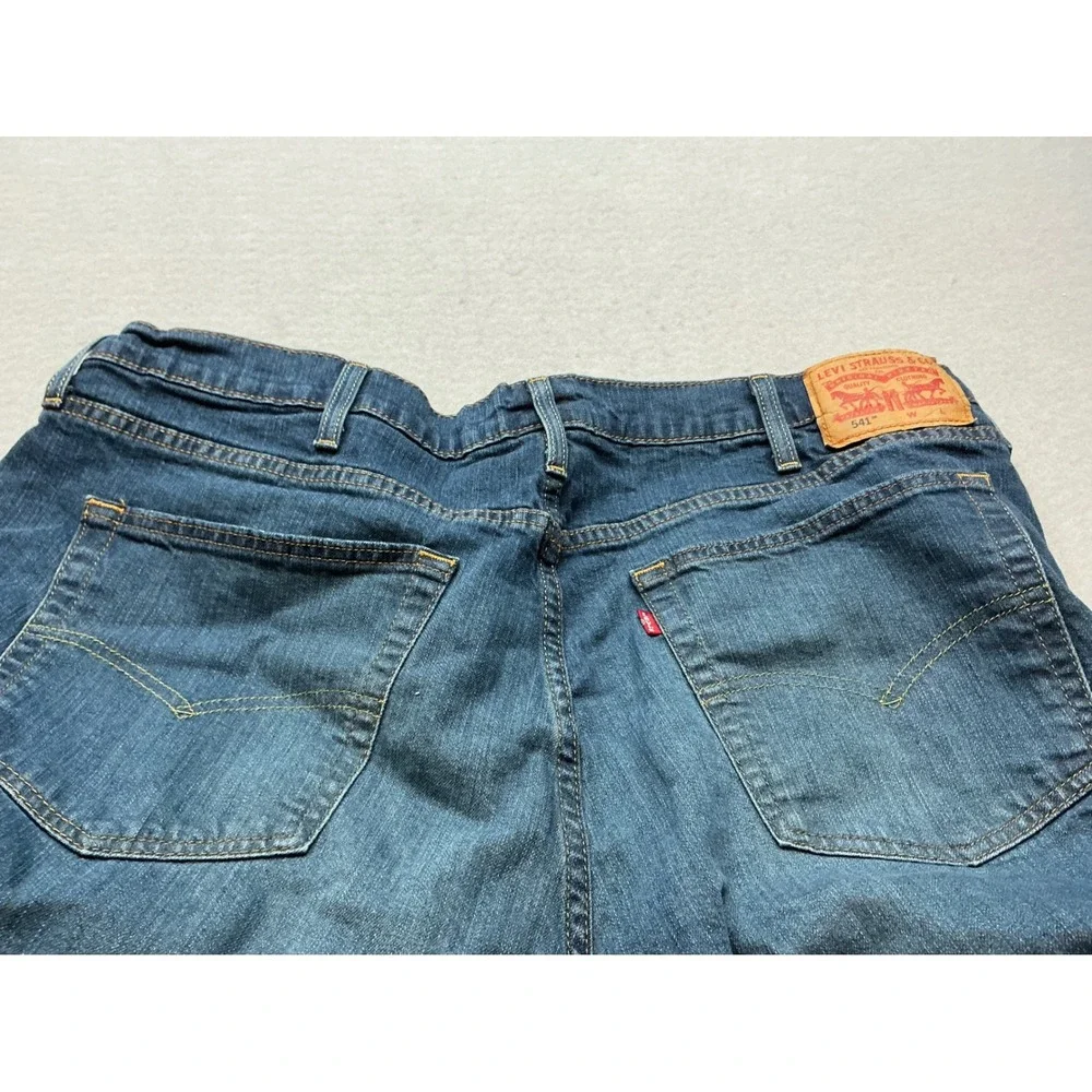 Levis levi 541